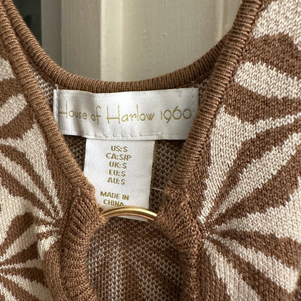 Geometric Patterned Brown Dress - image 2